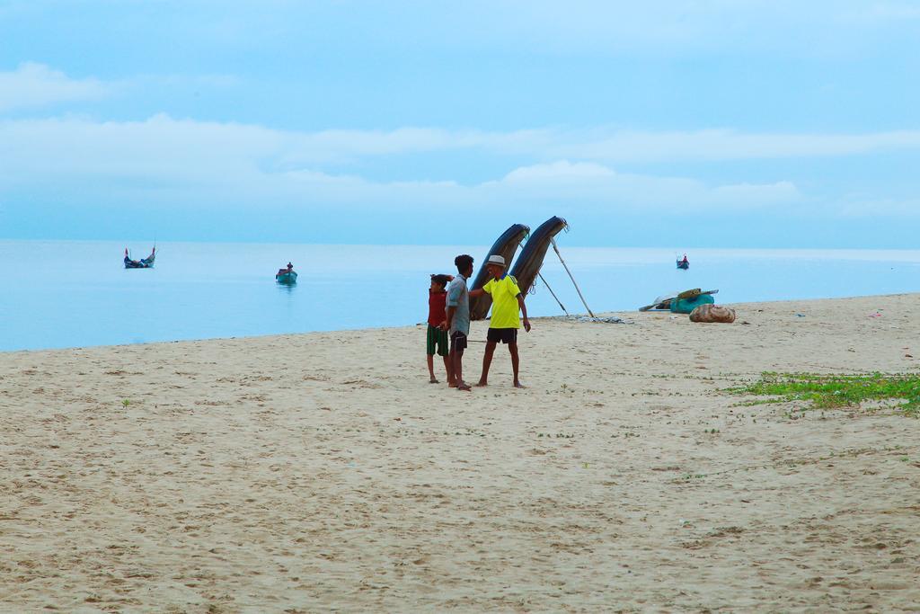 Marari Anandu Beach Villa Mararikulam Extérieur photo
