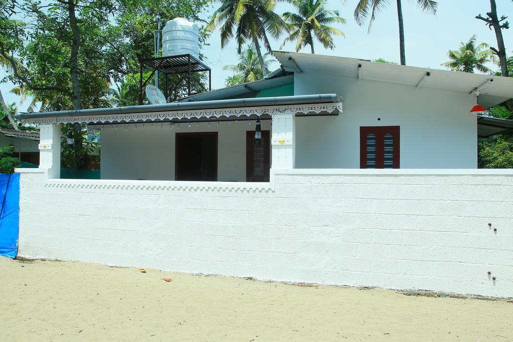 Marari Anandu Beach Villa Mararikulam Extérieur photo