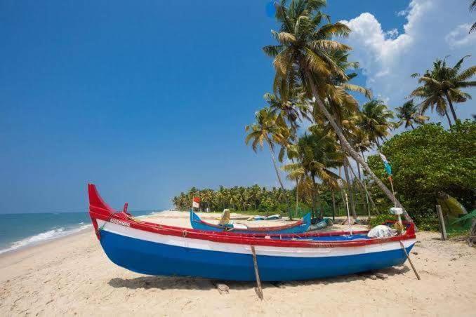Marari Anandu Beach Villa Mararikulam Extérieur photo